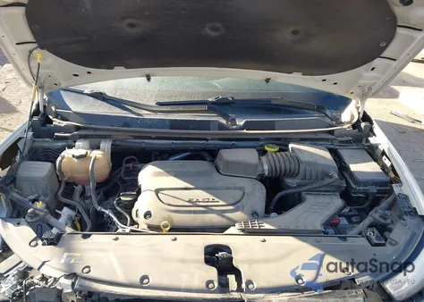 2021 Chrysler Pacifica Touring z USA, uszkodzony, nr VIN 2C4RC1FG5MR514947